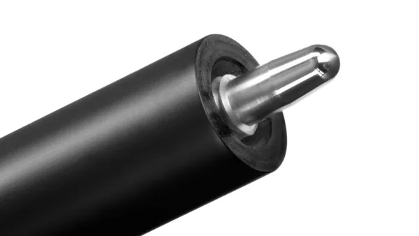 Predator Air Rush Night Claw Jump Cue No Wrap full length view showcasing carbon composite shaft
